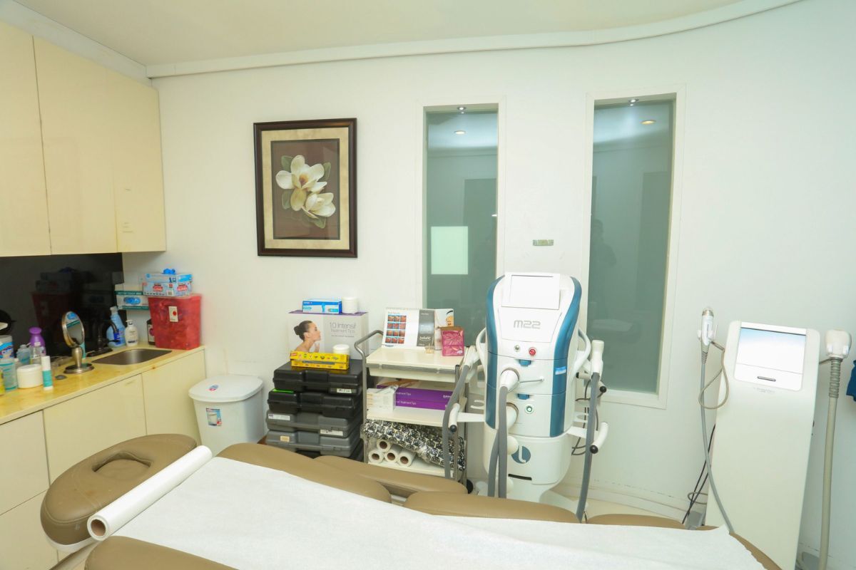 Laser treatment room used for laser hair removal at a DR WW Dermatology office